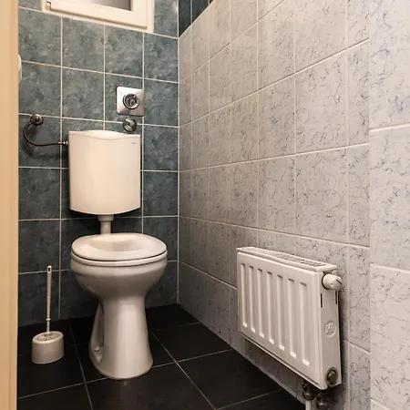 Doma With 3 Bedrooms Appartement Budapest